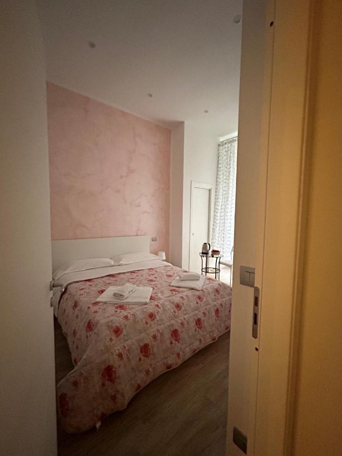 Savastano House Duomo Hotel Nápoly Kültér fotó